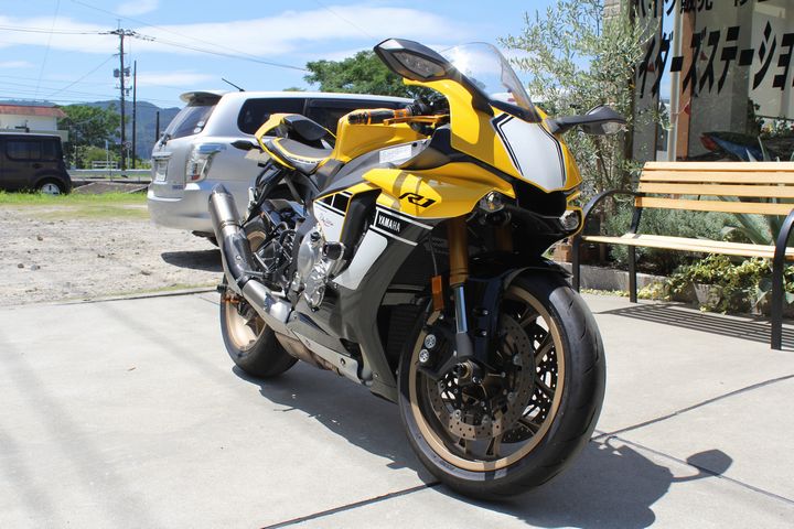 YZF-R1 60th Anniversary 60周年記念モデル